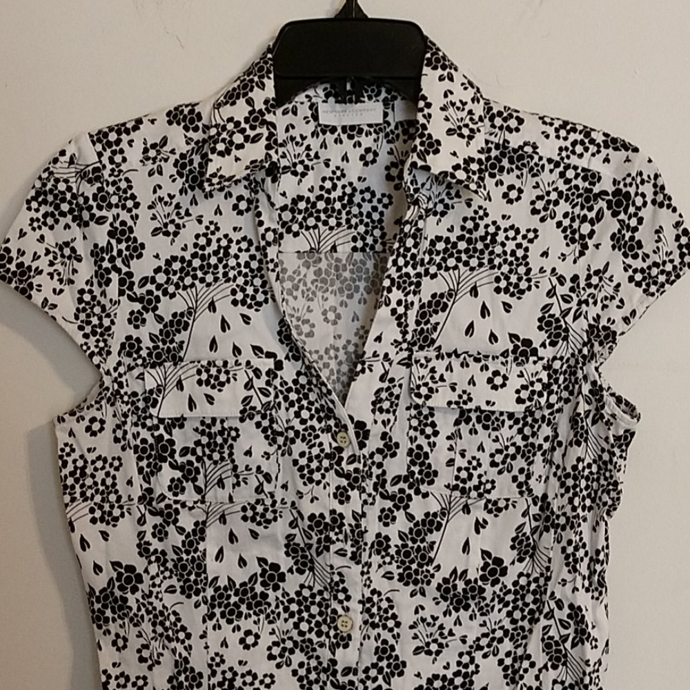 New York & company stretch cap sleeve blouse small